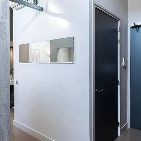 Konukevi Modern With Fast Wifi And Parking